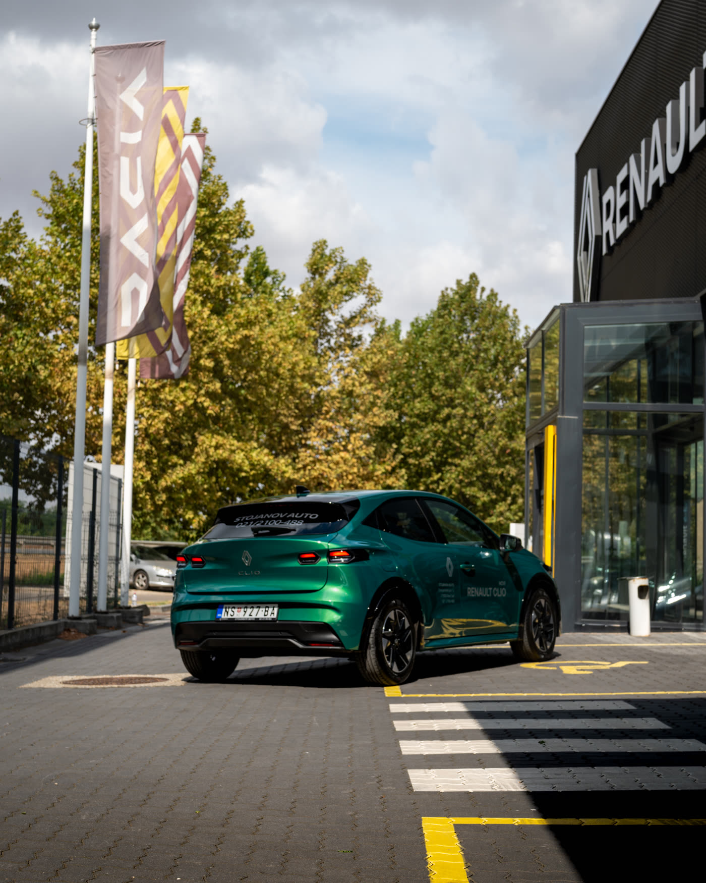 renault-clio-6-salon-03