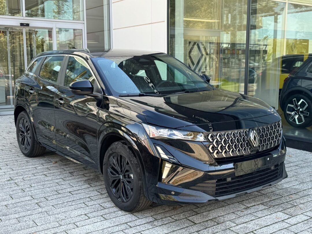 Renault Austral Evolution crni